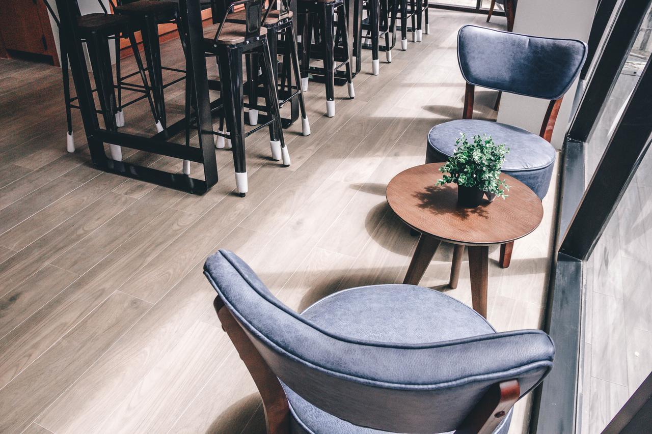 The Connex Asoke Hotel Банкок Екстериор снимка