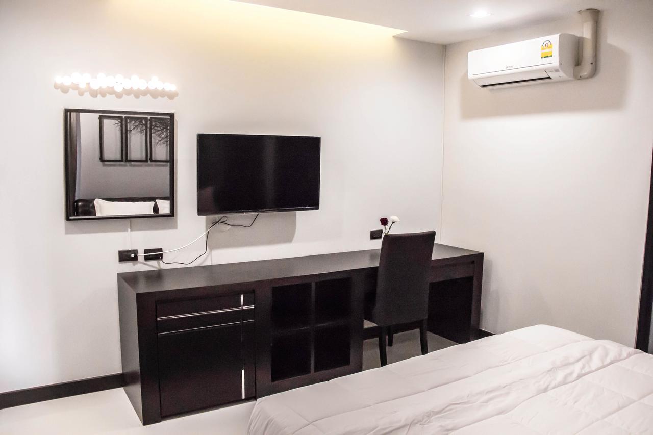 The Connex Asoke Hotel Банкок Екстериор снимка