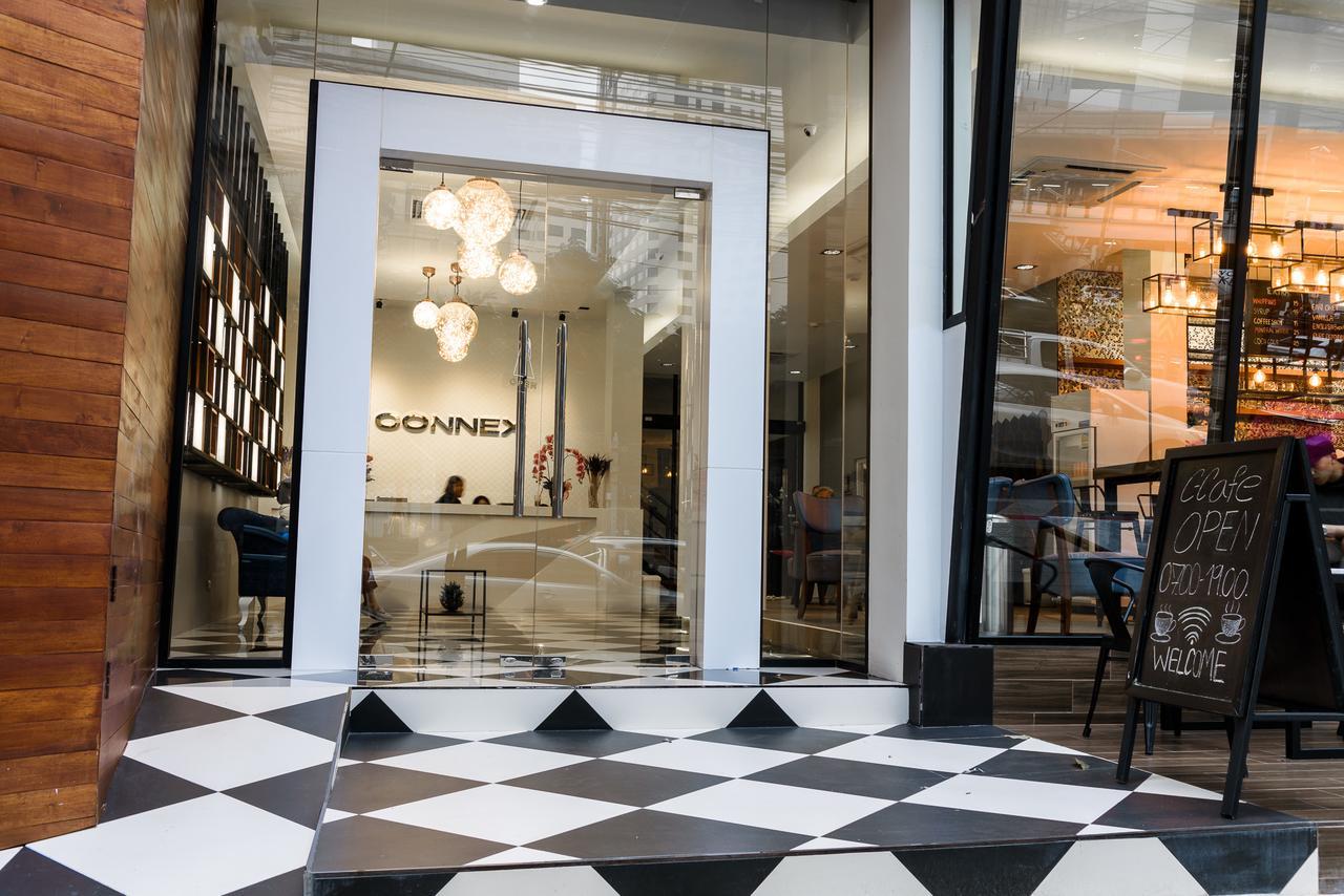 The Connex Asoke Hotel Банкок Екстериор снимка